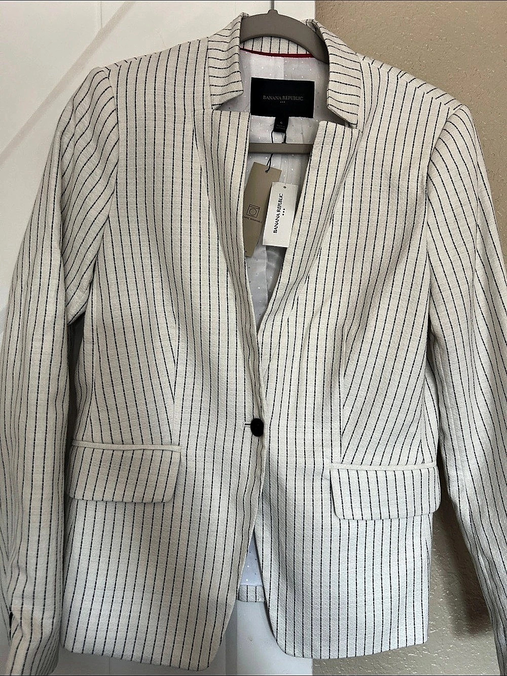 Banana Republic Sculpted Pinstripe Blazer White & Blue
